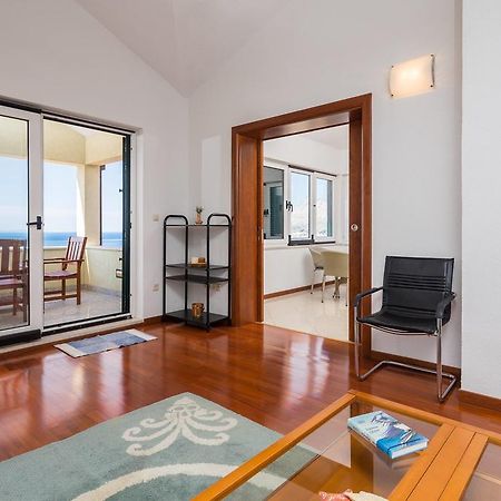 Luxury Residence Омиш Экстерьер фото