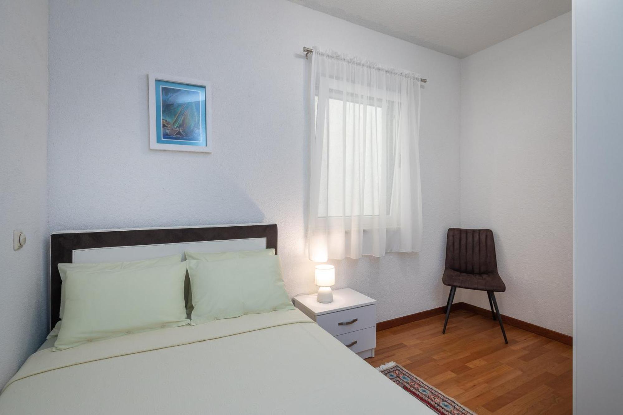 Luxury Residence Омиш Номер фото
