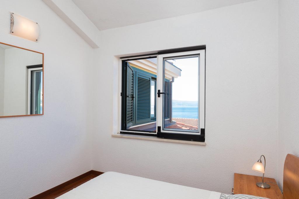 Luxury Residence Омиш Экстерьер фото