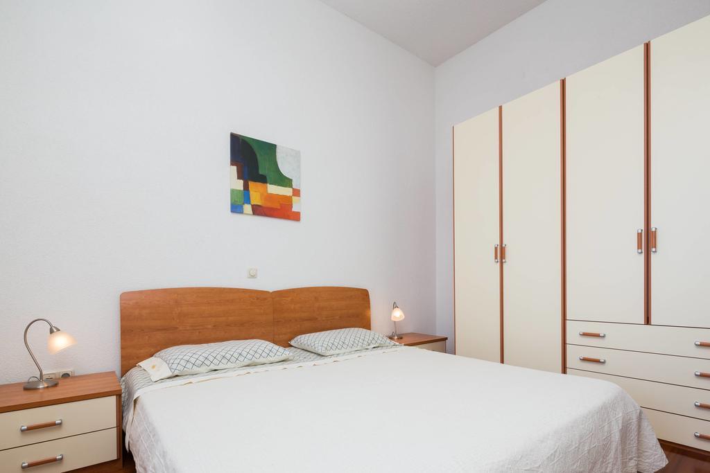 Luxury Residence Омиш Экстерьер фото